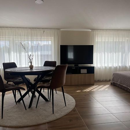 Alvydo Apartamentai Kaunas Esterno foto